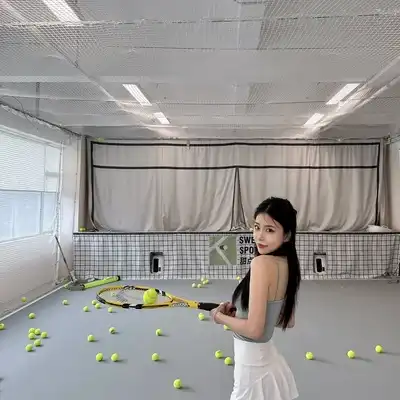 阎娜凡